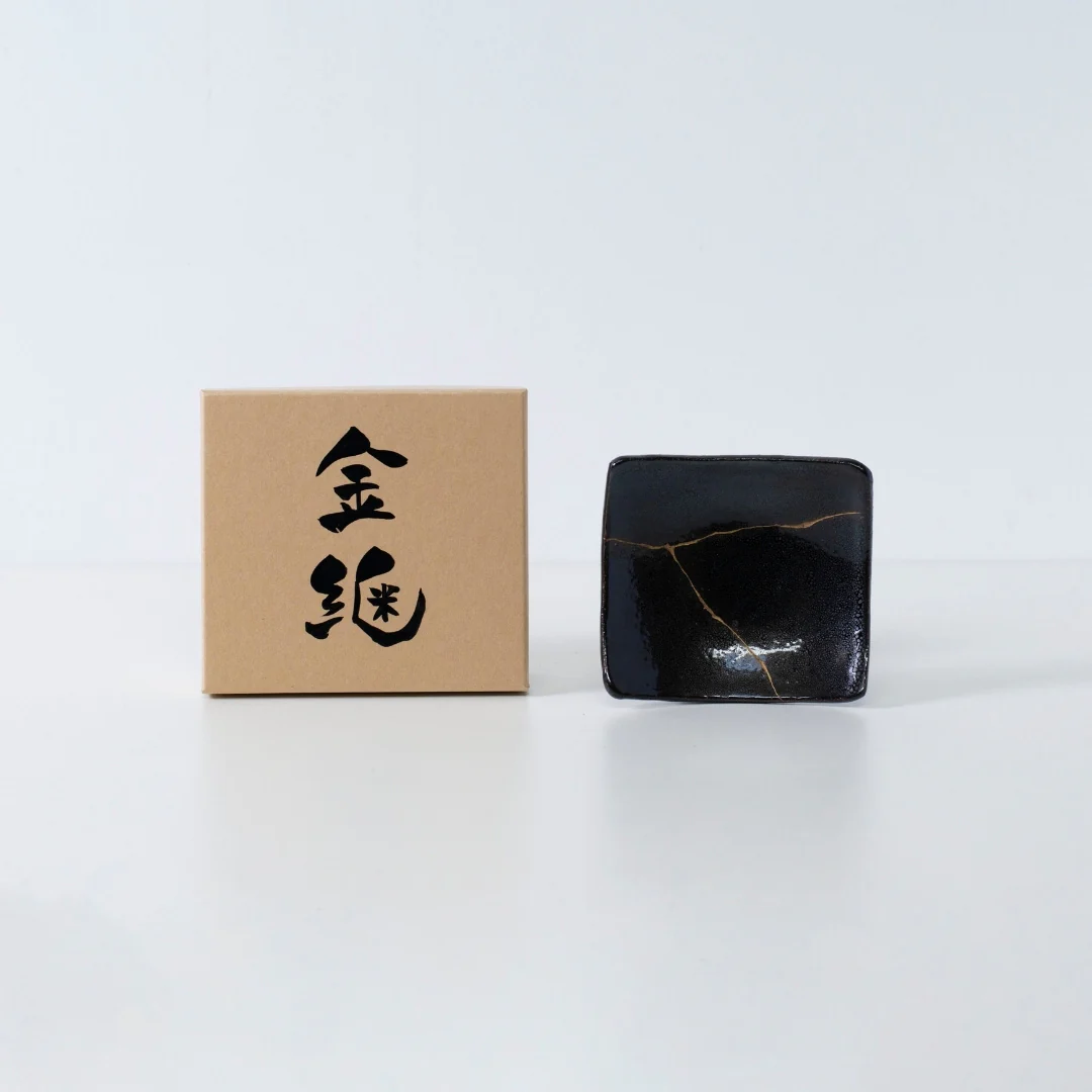 Kintsugi Square Plate "Jet Black Lighting" 04