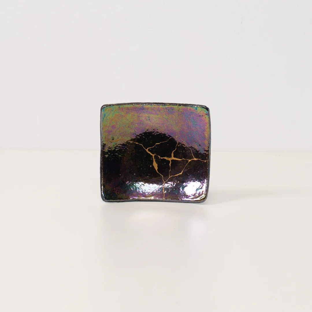 Kintsugi Square Plate "Shikkoku-rai" Iridescent Luster - Image 11