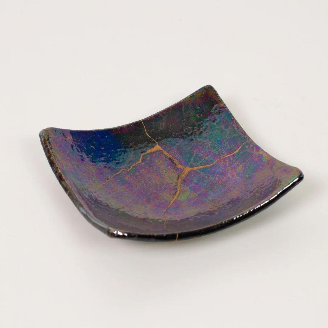 Kintsugi Square Plate "Shikkoku-rai" Iridescent Luster - Image 6
