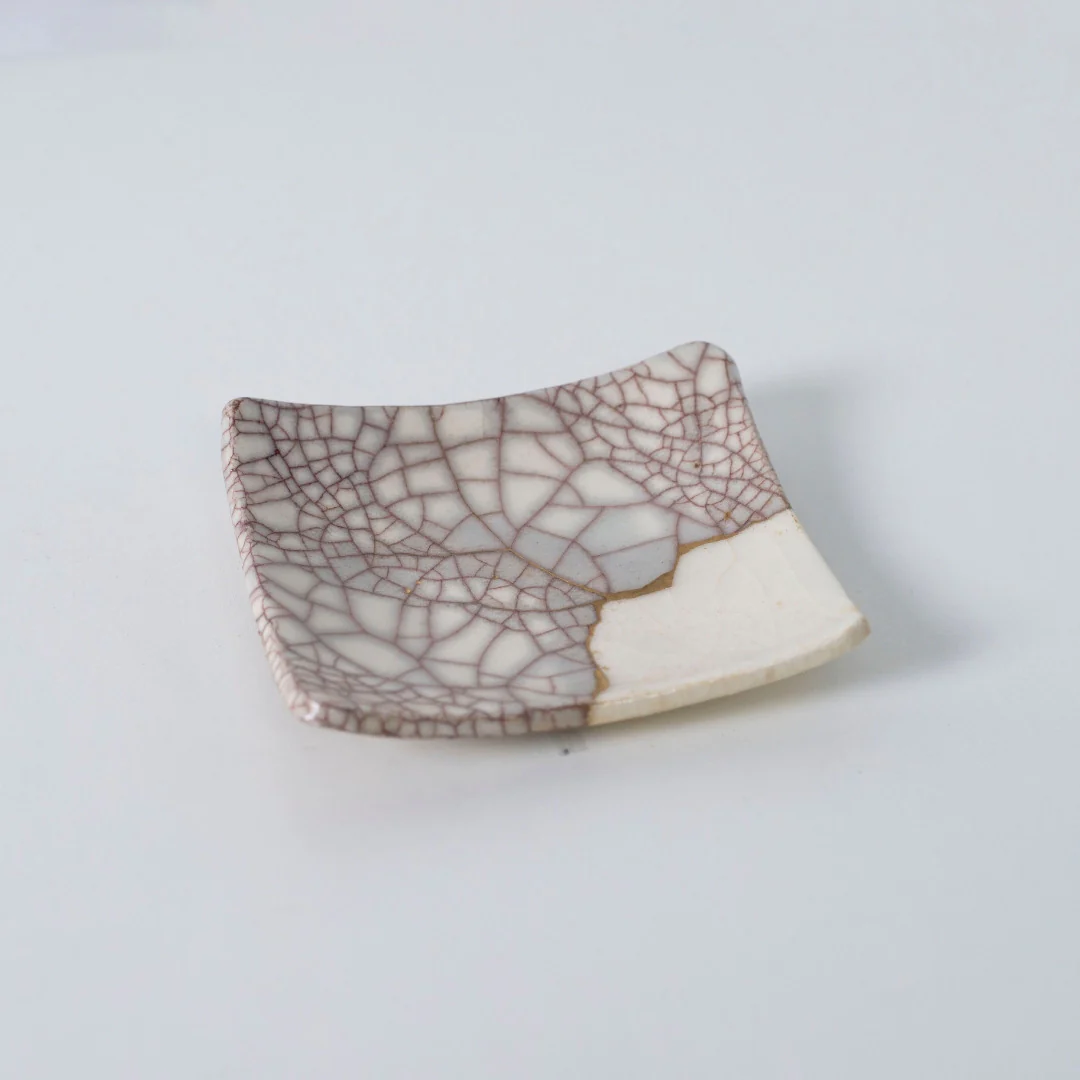 Kintsugi Square Plate "Vermilion Crackle" 04 - Image 3