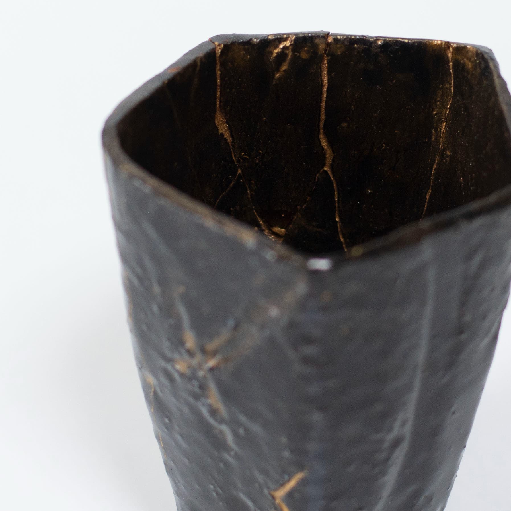 Pentagon Kintsugi Cup "Tenmoku" Black 02 - Image 3