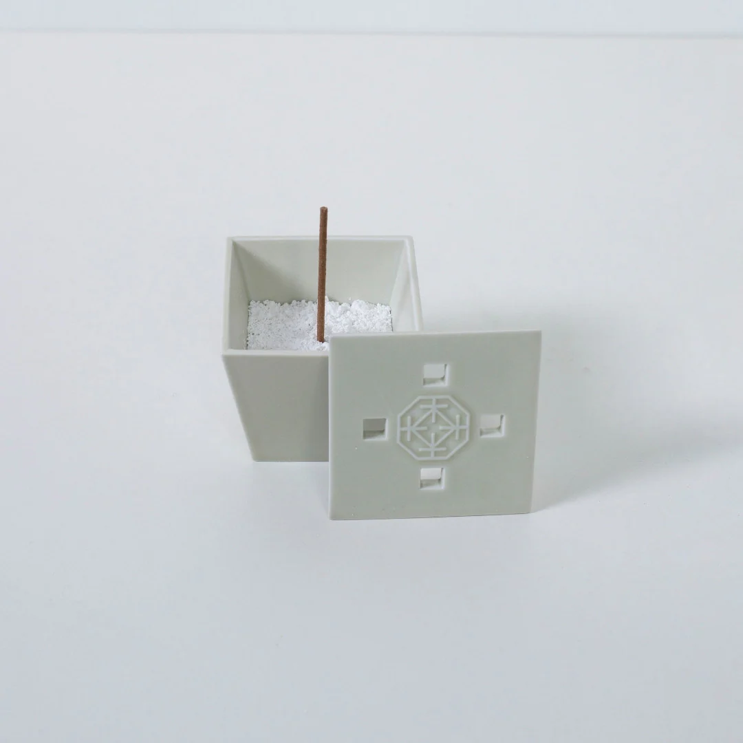 Japanese Incense Burner "PORCELAIN INCENSE BURNER WHITE" - Image 3