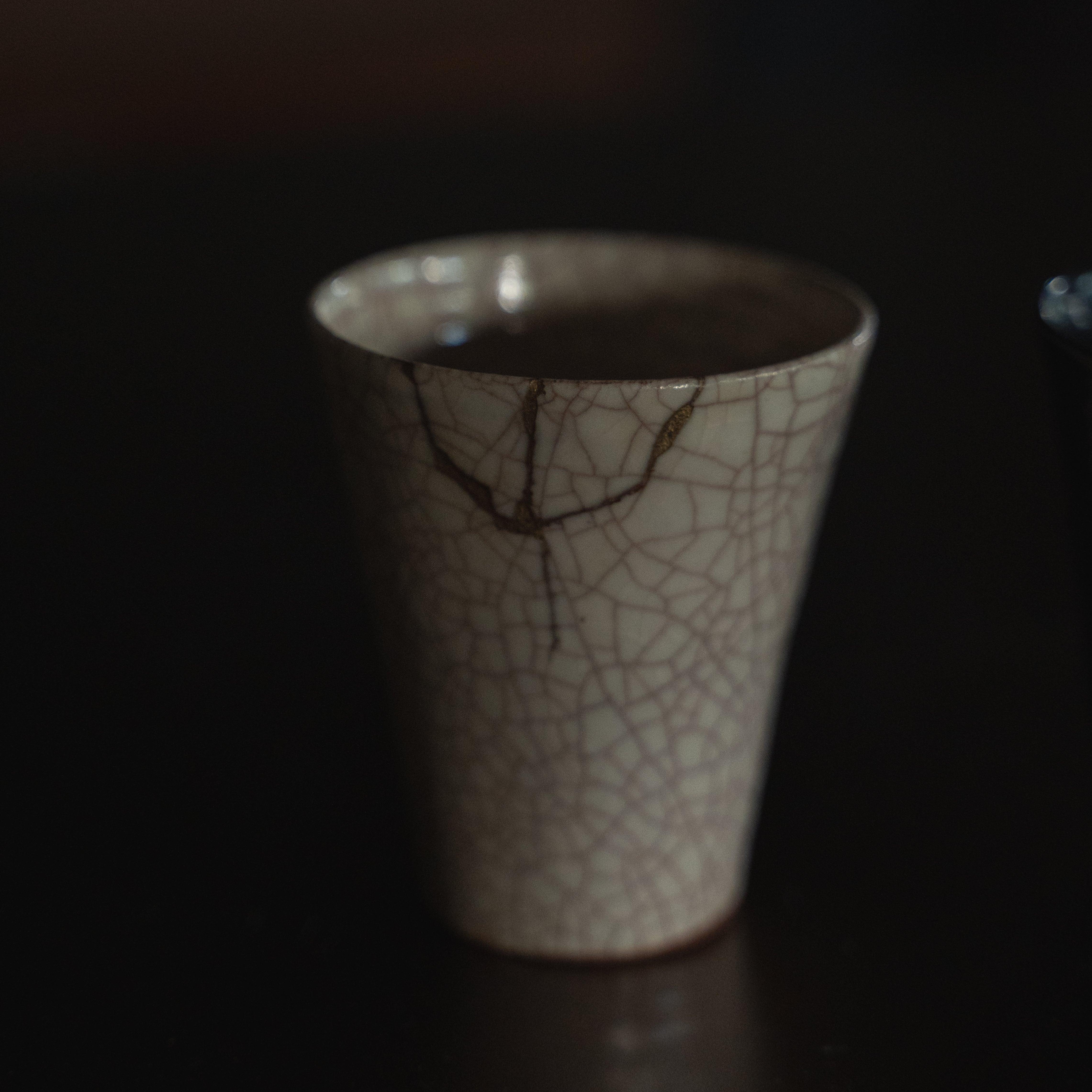 Kintsugi Cup "Vermilion Crackle" 01 with a Paulownia Wood Box - Image 6