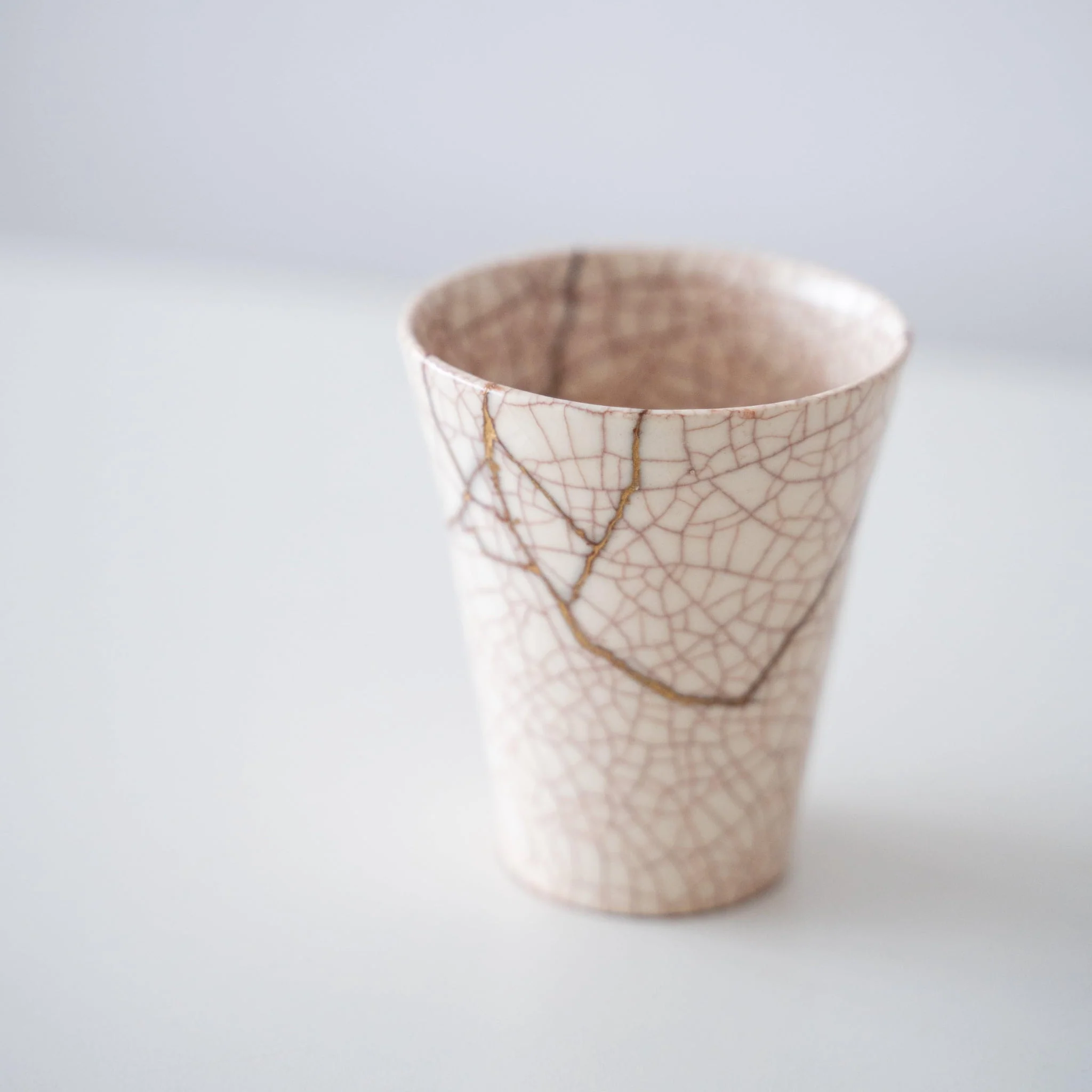 Kintsugi Cup "Vermilion Crackle" 02 with a Paulownia Wood Box - Image 5