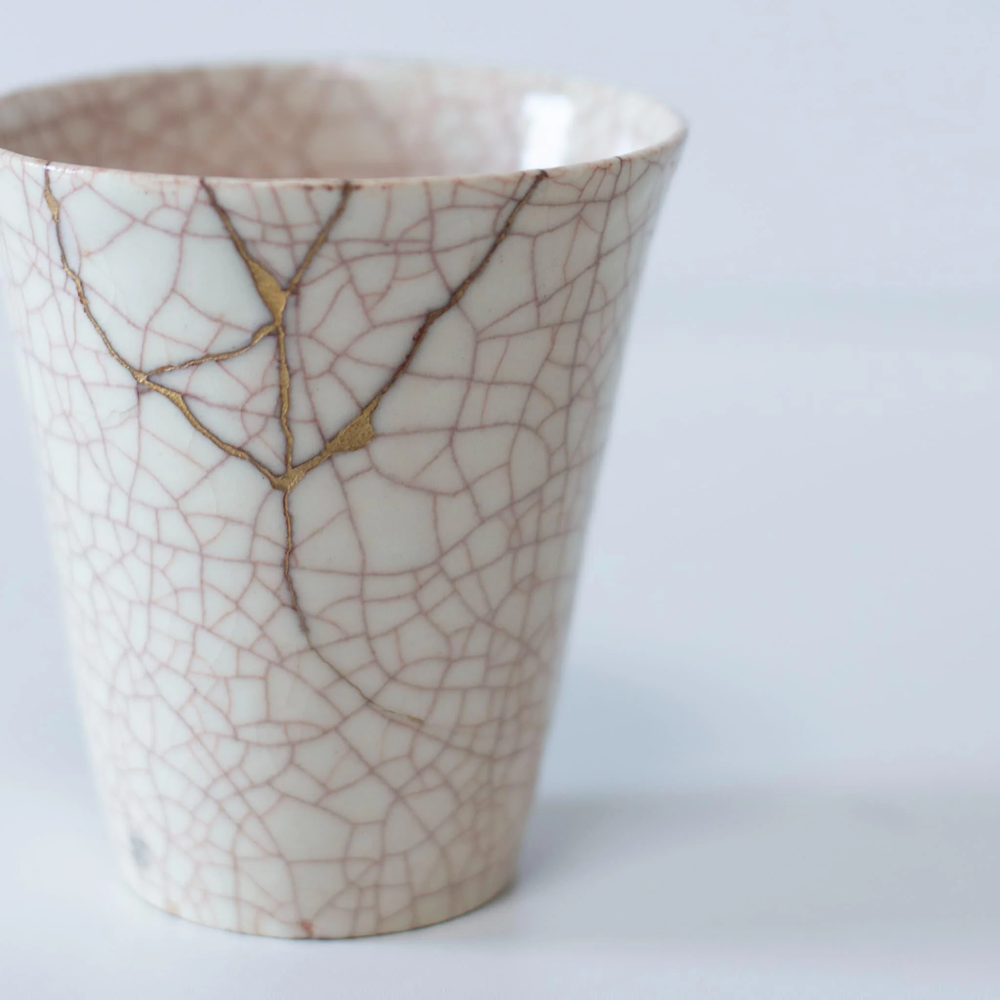 Kintsugi Cup "Vermilion Crackle" 04 with a Paulownia Wood Box - Image 3